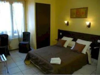 فندق Le Coin Fleuri 4*